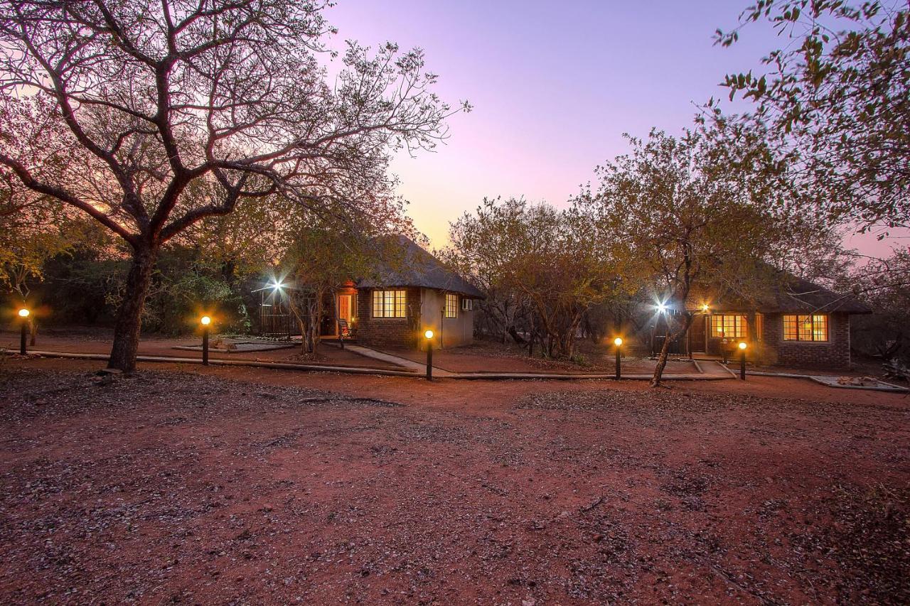 South Safari Lodge มาร์ลอทพาร์ค ภายนอก รูปภาพ